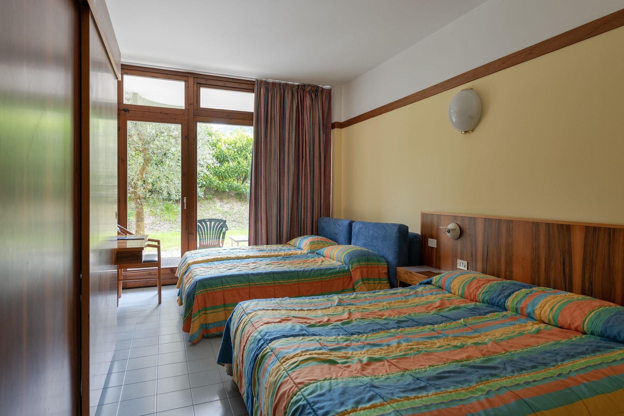 Hotel Palme & Suite Garda  Exterior photo