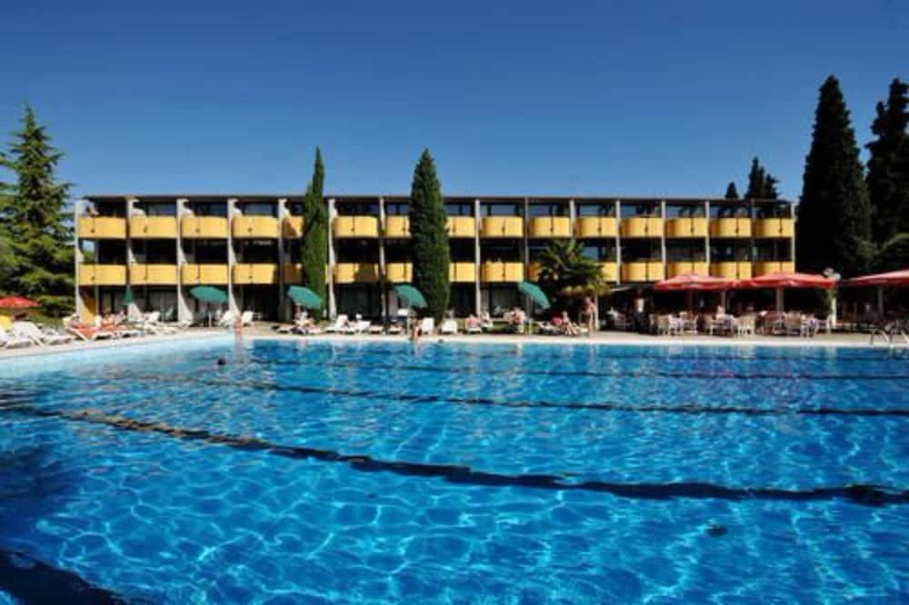 Hotel Palme & Suite Garda  Exterior photo