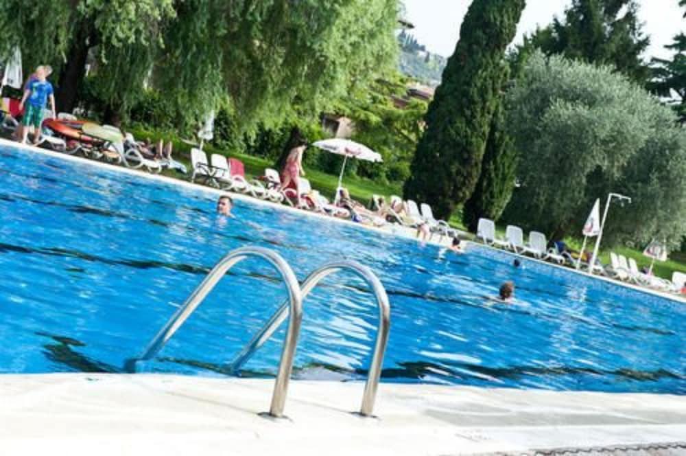 Hotel Palme & Suite Garda  Exterior photo